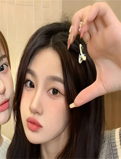 专业短片评论：《一往情深付东流》的技术创新与艺术成就 ——短片的专业鉴赏